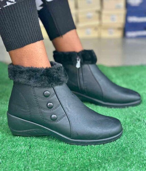 Winter boots