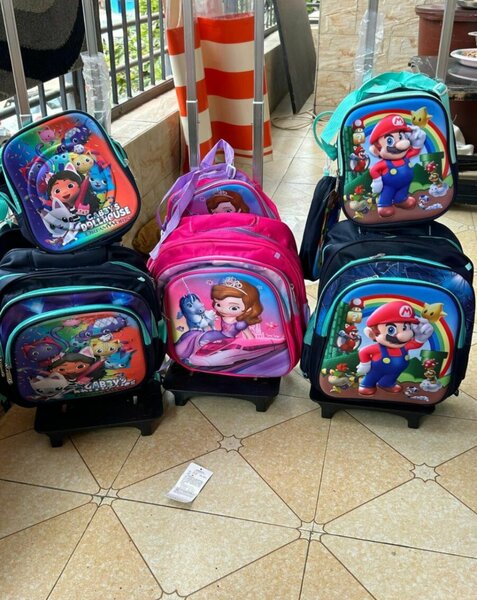 Sacs à dos enfants à roulettes