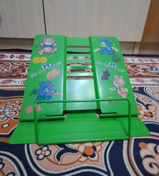 Подставка для книг