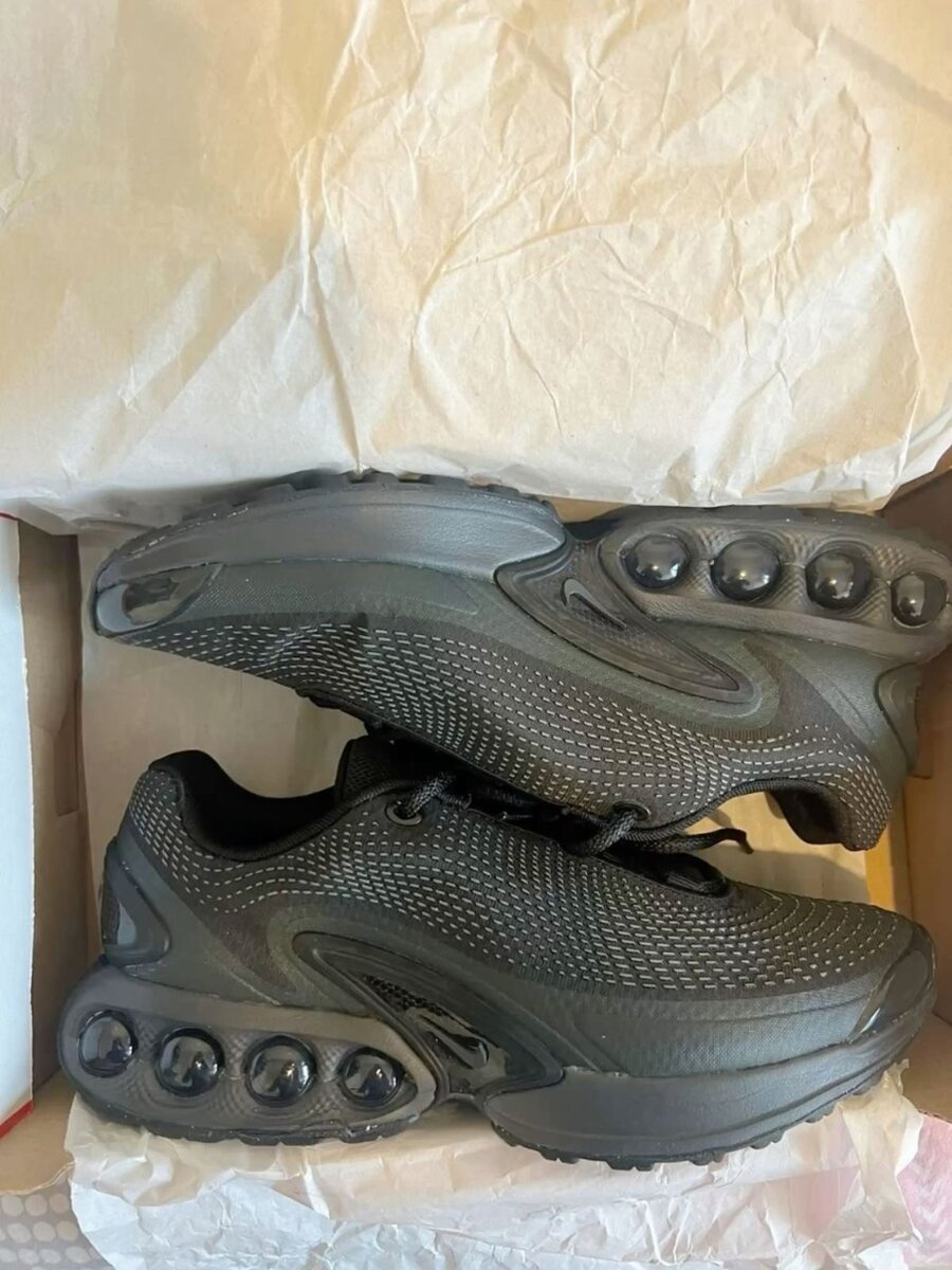 Baskets de sport légères noires
