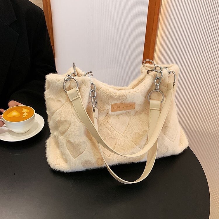 Spacious bag