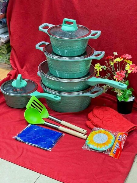 Non Stick Sets