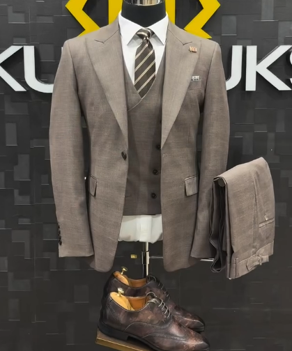 Suit
