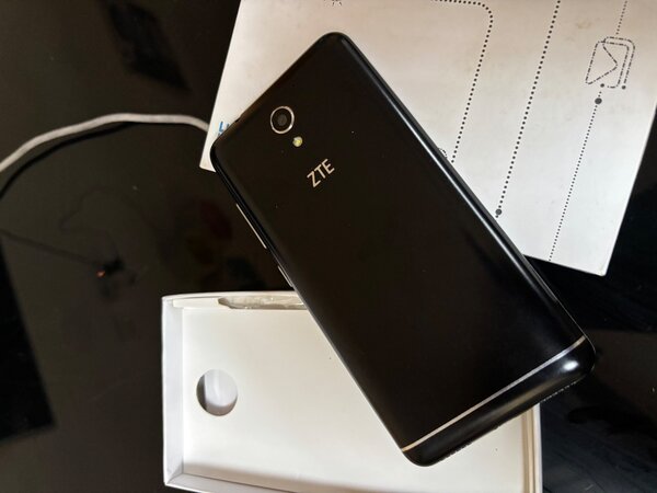 ZTE blade