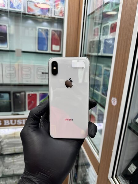 IPhone X tout passe