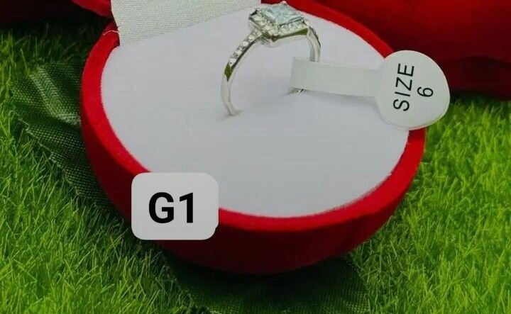 Bague élégante en argent