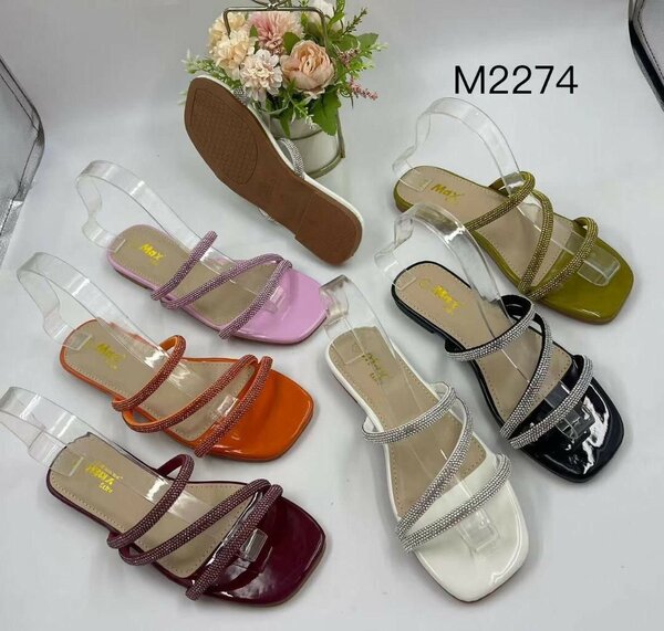 Ladies slippers