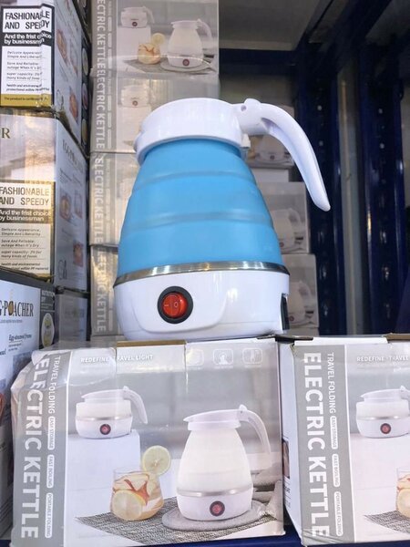 Foldable kettle