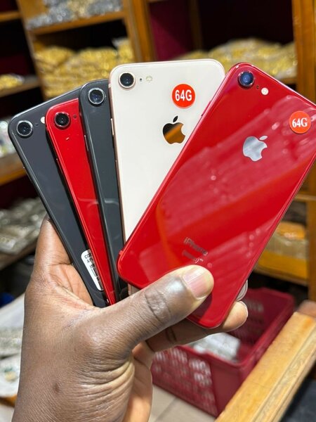iPhone 8 64giga casineuf importé