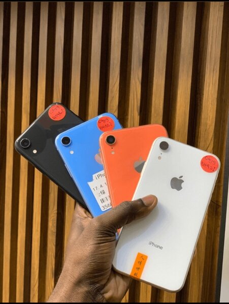 15 pro max , 16 series, iPhone XR