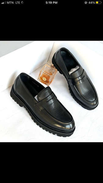Mens shoe