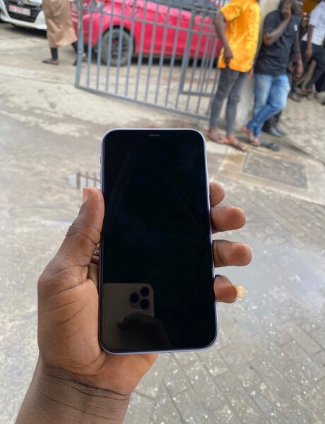 ROGGER IPHONES