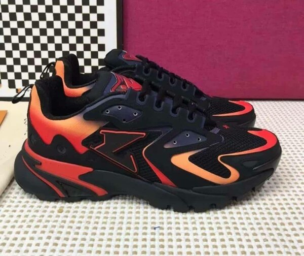 Kicks