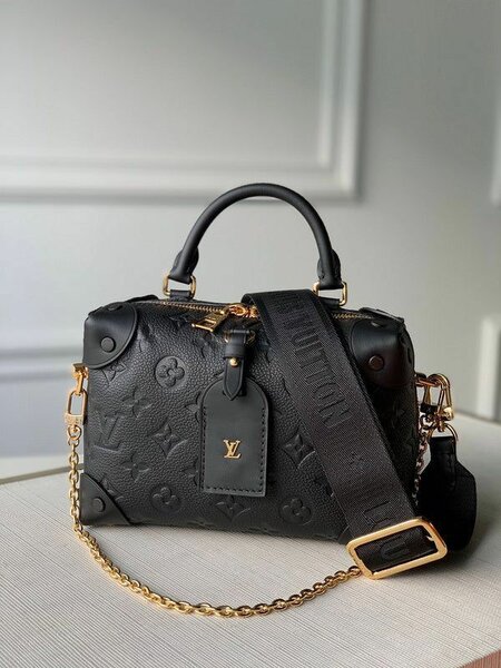 Women's bag's