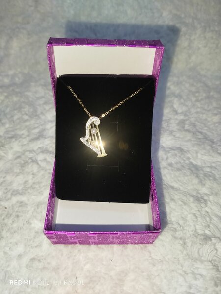 Chaine avec pendentif