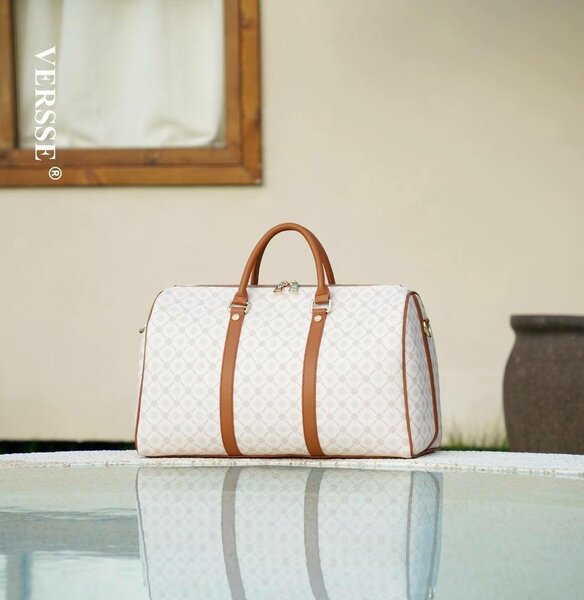 Travelling bag