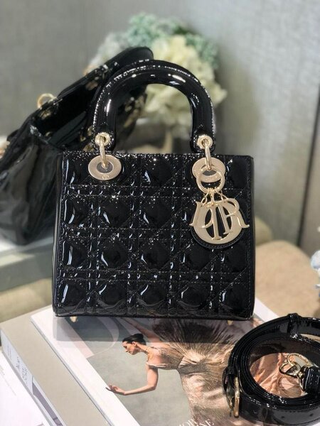 Handbag