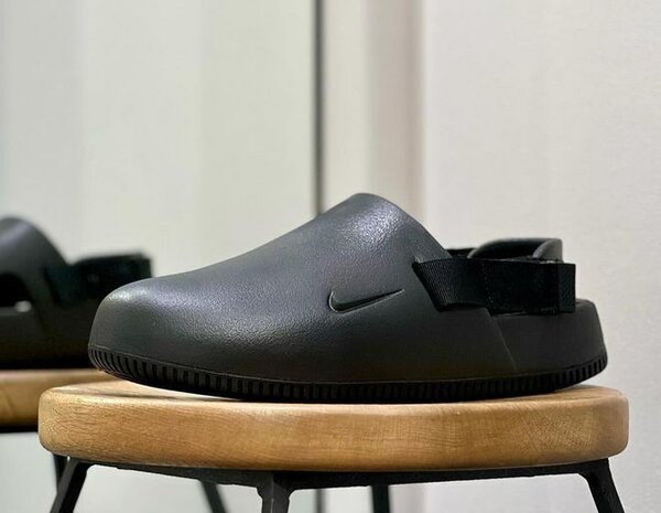 Calm Sandals and Slides '33142