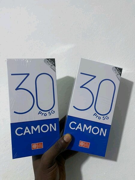 TECNO CAMON(30 pro)5G 512GB 16GB RAM première copie conforme