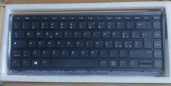 CLAVIER D'ORDINATEUR PORTABLE HP Neuf .