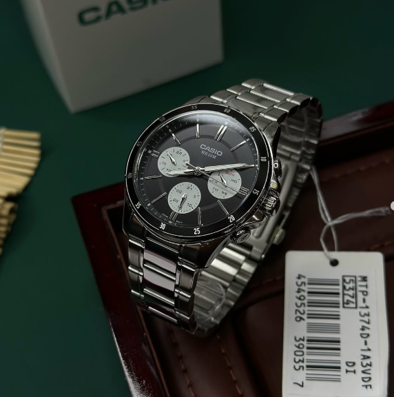 Casio  часы 