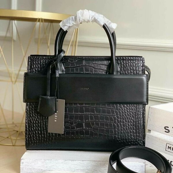 Sac à main en cuir élégant