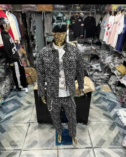 Costume streetwear tendance homme