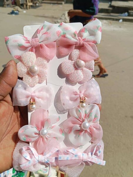 Barettes en Fleurs Rose Bébé