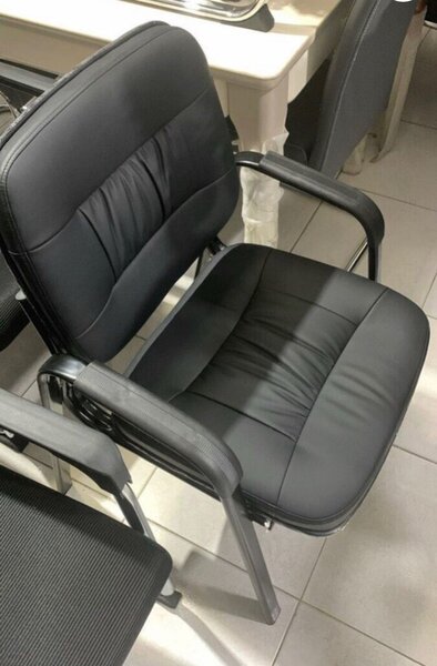 OFFICE CHAIR AVAILABLE