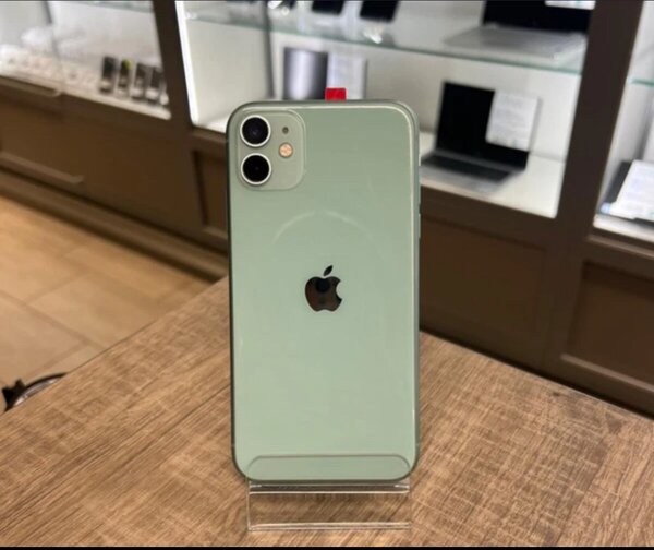 iPhone 11