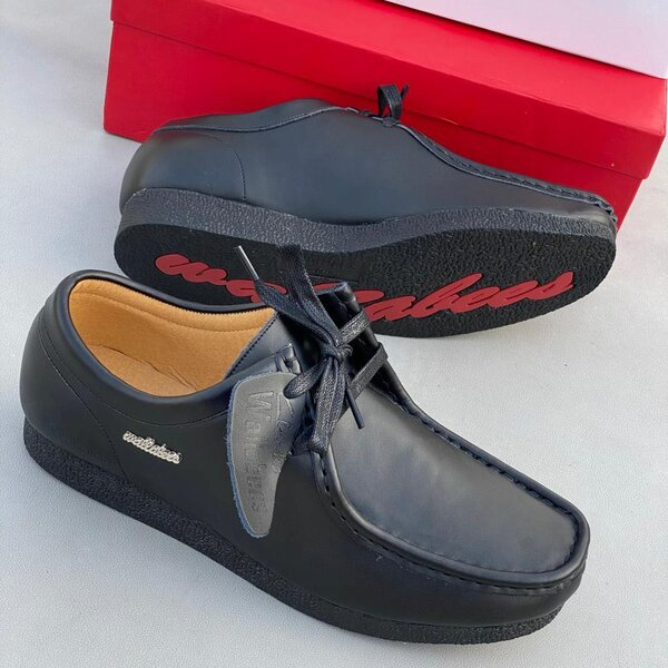 Men sneakers