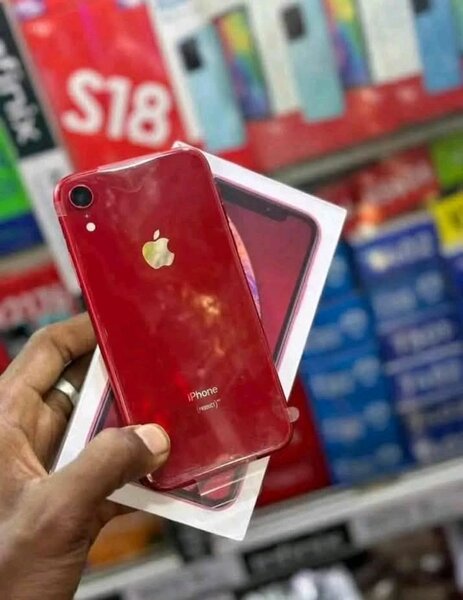 iPhone XR Rouge Débloqué