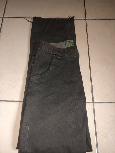 Pantalon cargo gris pour homme