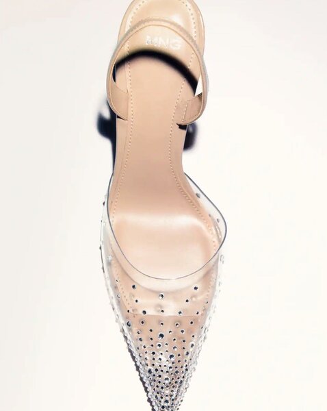  Shoe