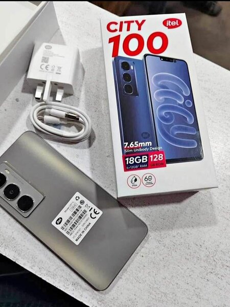 Smartphone Itel City 100