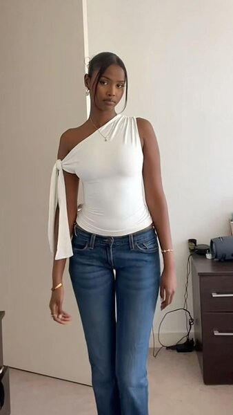 Haut sans manche
