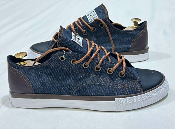 Chaussures basses en toile unisexe
