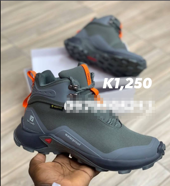 VICO BOOTS SNEAKERS 