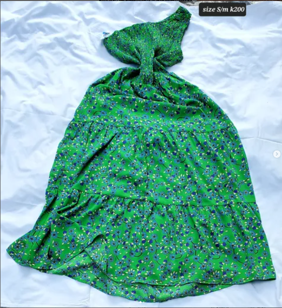 green dress