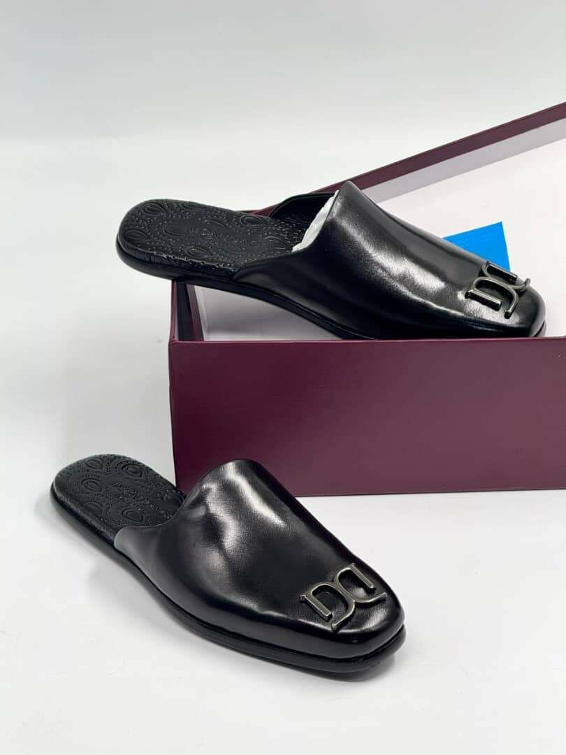 Half Shoe (Black)