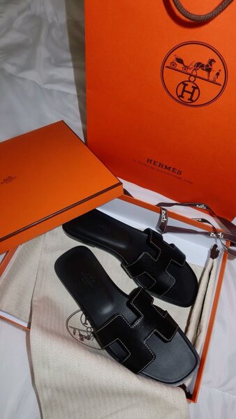 Sandales en cuir Hermes