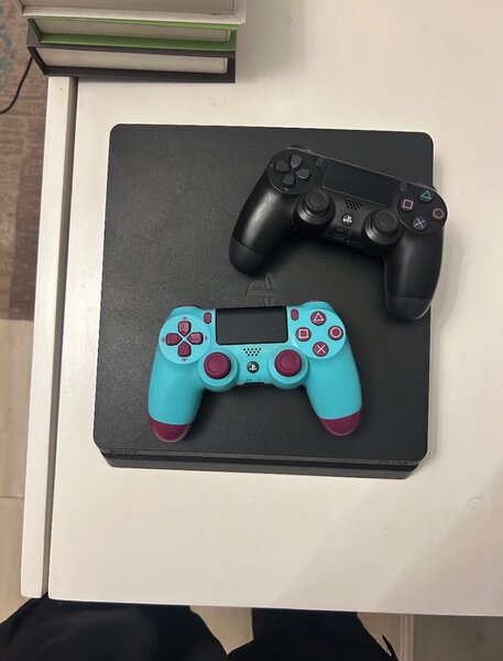 PS 4 slime