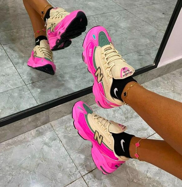 New Balance 1000