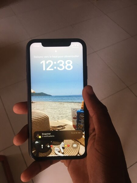 iPhone 11