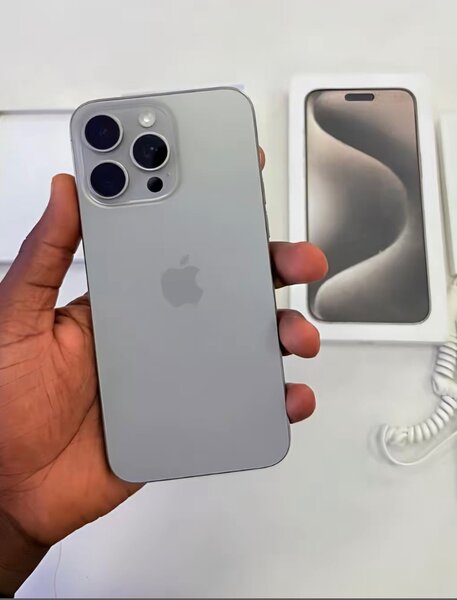 iPhone 15 Pro Max 512 Go
