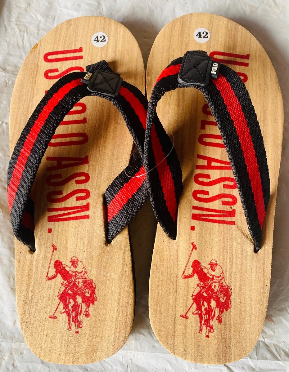 Sandales en bois élégantes