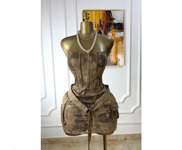 Ladies dress