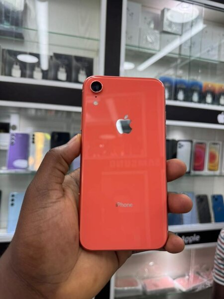 iPhone XR 64Go
