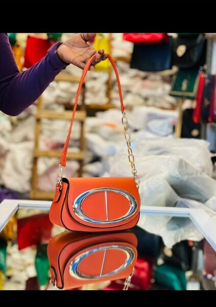 Ladies hand bag