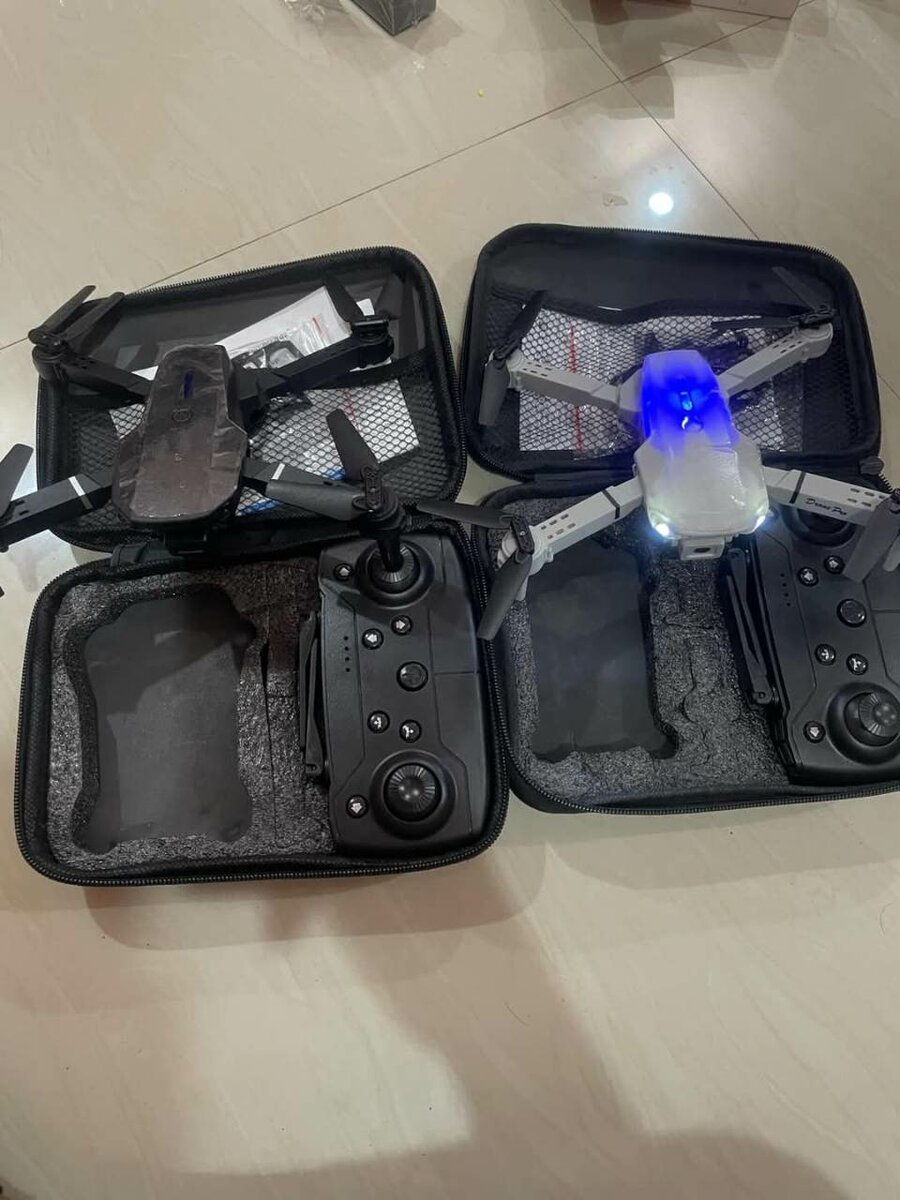 Drone E88